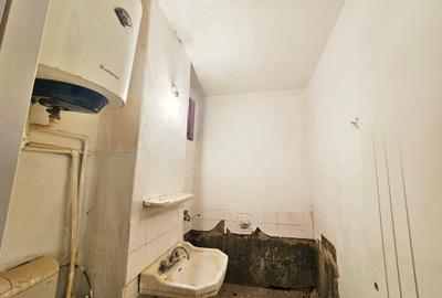 Apartament cu 3 camere semidecomandat în Micro 17 - 6