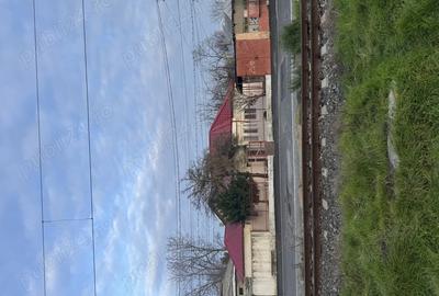 Casă cu Teren 800 Mp în Central - 1