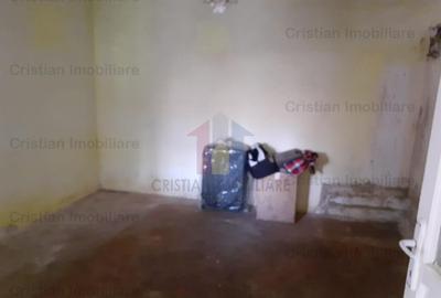 Casa 4 cam boltari teren= 670 mp toate utilitatile Chercea- - 3