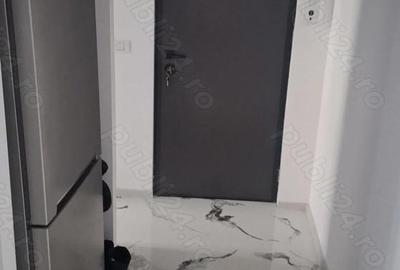 Apartament cu 2 camere semidecomandat în Sud
