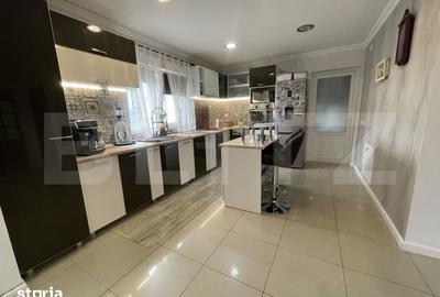 Casă cu 6 camere cu Teren 450 Mp în Central - 14