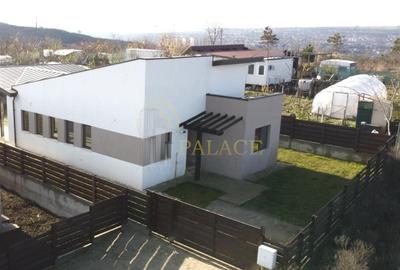Casă cu 4 camere cu Teren 500 Mp în Central - 4