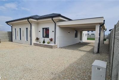 Casă cu 4 camere cu Teren 664 Mp în Zimandu Nou - 20