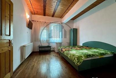 Casă cu 8 camere cu Teren 627 Mp în Nord - 7