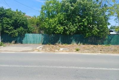 Teren de 3300 mp, în Gruiu