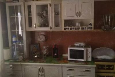 Vand apartament cu 3 camere si 2 bai Vand apartament cu 3 camere si 2 bai - 4