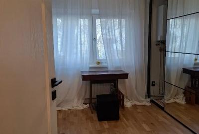 Apartament cu 3 camere semidecomandat, mobilat în Tineretului - 10