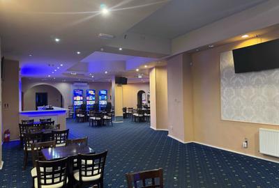 Spațiu comercial, de 214 mp, în Central - 5