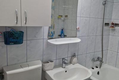 Apartament cu 2 camere semidecomandat în Titulescu - 1