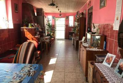 Casa 4 camere 250mp util Varsatura, 1000mp teren - 13