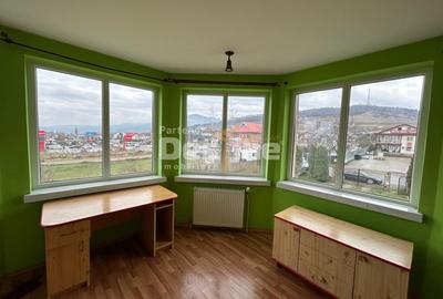 Casă individuală cu 6 camere cu Canalizare în Ciritei - 10