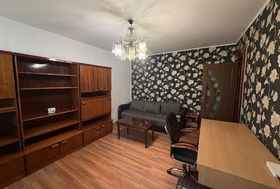 Apartament cu 2 camere decomandat în Craiovița Nouă - 3