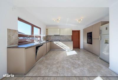 Casă cu 4 camere cu Teren 500 Mp în Est - 13