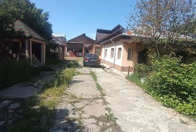 Casă cu 5 camere cu Teren 900 Mp în Central - 2