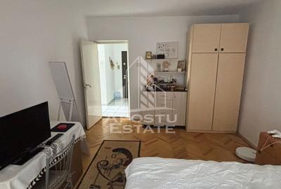 Apartament cu 2 camere semidecomandat în Spitalul Județean - 1