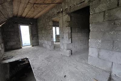 Casă în Vișeu de Jos - 4