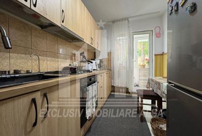 Apartament cu 3 camere decomandat, mobilat în Cetate - 2