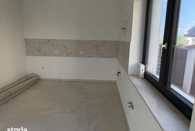 Casă cu 5 camere cu Teren 500 Mp în Bod - 2