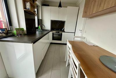Apartament cu 2 camere decomandat în Cug - 4