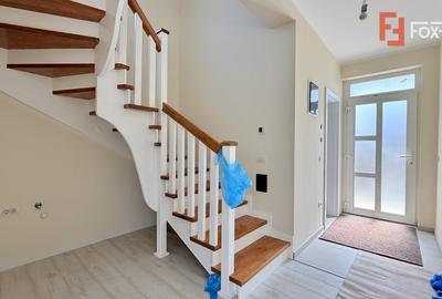 Casă individuală cu 4 camere cu Canalizare în Moșnița Veche - 19