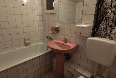 Apartament cu 3 camere decomandat în 13 Septembrie - 3