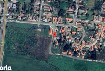 Casă cu 2 camere cu Teren 247 Mp în Central - 2