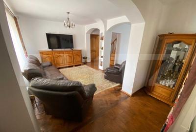 Casa deosebita in Valea Voievozilor - 4