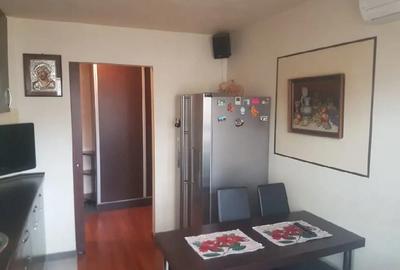 Apartament cu 2 camere decomandat, mobilat în Vitan - 3
