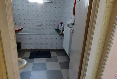 Apartament cu 3 camere decomandat în Central - 4