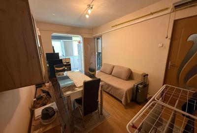 Apartament 3 camere semidecomandat, 50mp, Craiovita, zona Bigu Vechi - 2