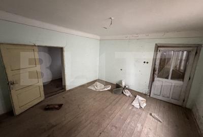 Oportunitate investitie: casa veche + teren 1.096 mp in Barabant, langa Carolina - 5