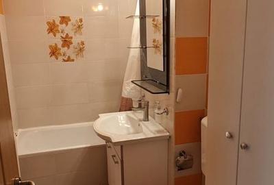 Apartament cu 4 camere decomandat în Central - 4