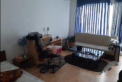 Titan,Auchan,bl.2009,et.4/11,DECOMANDATA,Amenajata,centrala,mobilata utilata - 2