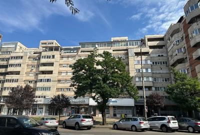 Apartament 4 camere, 126 mp, priveliste spectaculoasa, ultracentral, Bd. Magheru - 3