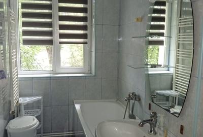 Apartament cu 2 camere decomandat în Cornișa - 3