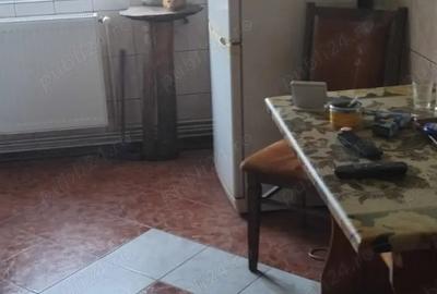 Apartament 2 camere Tractorul Oltet - 2