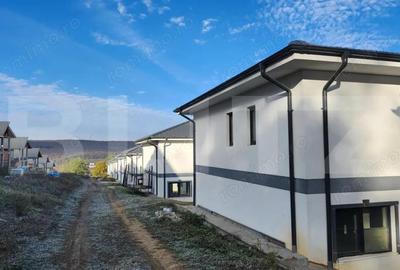 Vila superba cu o panorama deosebita asupra orasului situata in Corunca - 3