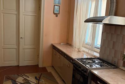 Casă individuală cu 4 camere cu Canalizare în Independenței - 2