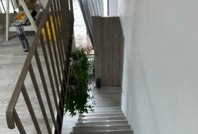 Apartament 2 camere zona Unirii dispus pe 2 niveluri acces curte interioara - 6