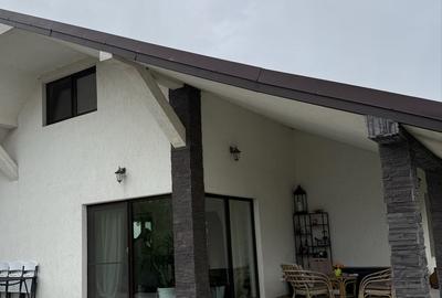 Casă cu 4 camere în Vânători - 3