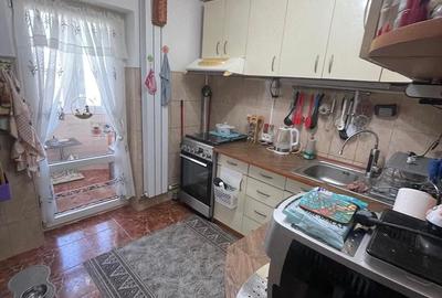Apartament cu 2 camere decomandat în Banu Mărăcine - 8