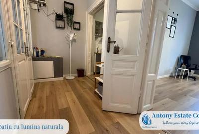 Spațiu comercial, de 50 mp, în Central