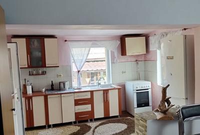 Grosi, 2 case , 7 ari teren - 5