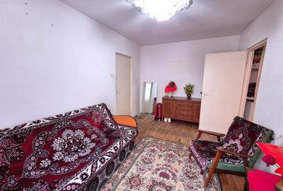 Vanzare Apartament 2 Camere mic si cochet zona  Florilor Brasov - 12