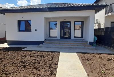 Casă individuală cu 4 camere cu Canalizare în Cumpăna - 3