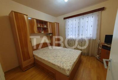 Apartament cu 3 camere semidecomandat, mobilat în Central - 12