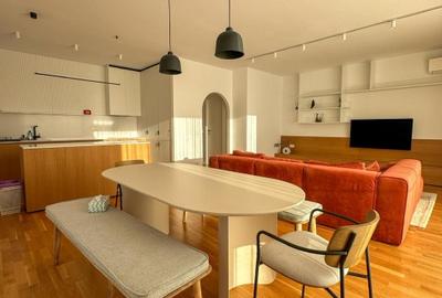 Apartament cu 4 camere decomandat, mobilat în Băneasa - 3