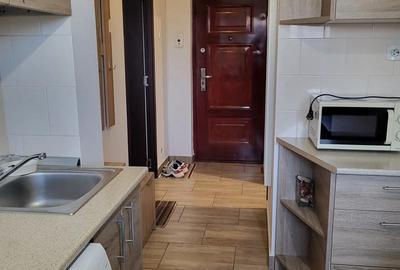 Inchiriez garsoniera intre Lujerului ?i Gorjului, sector 6 - 1