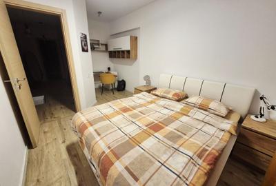 Apartament cu 3 camere decomandat în Lujerului