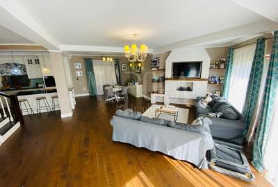 Duplex cu 4 camere cu Canalizare în Florești - 2